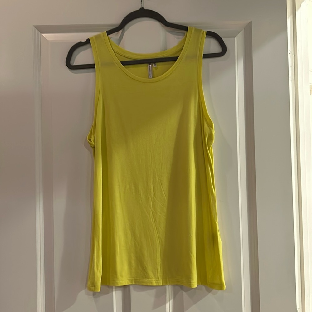 Banana Republic citron tank top size medium
